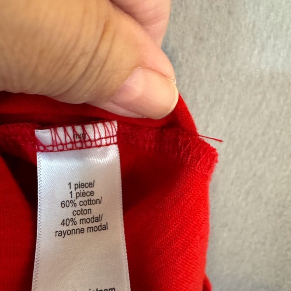 Maurices Vibrant Red Short Sleeve Tee. Excellent Condition. - Picture 3 of 5